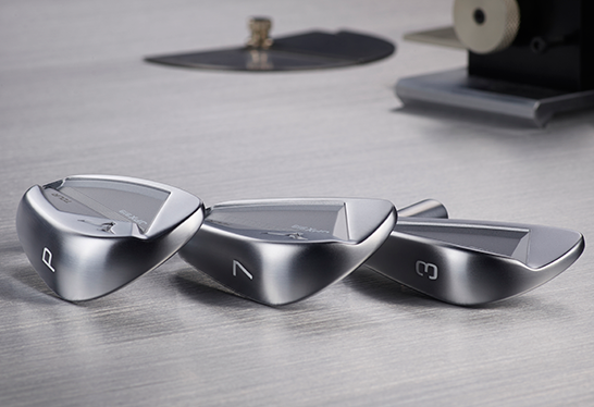 Golf Equipment test and review: Mizuno JPX919 Tour Irons, Pitching Wedge, 7 and 3 irons 