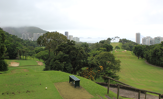 Golf holiday review of Rio de Janeiro, Brazil. Gavea Golf and Country Club. stunning views from the elevated 9th tee